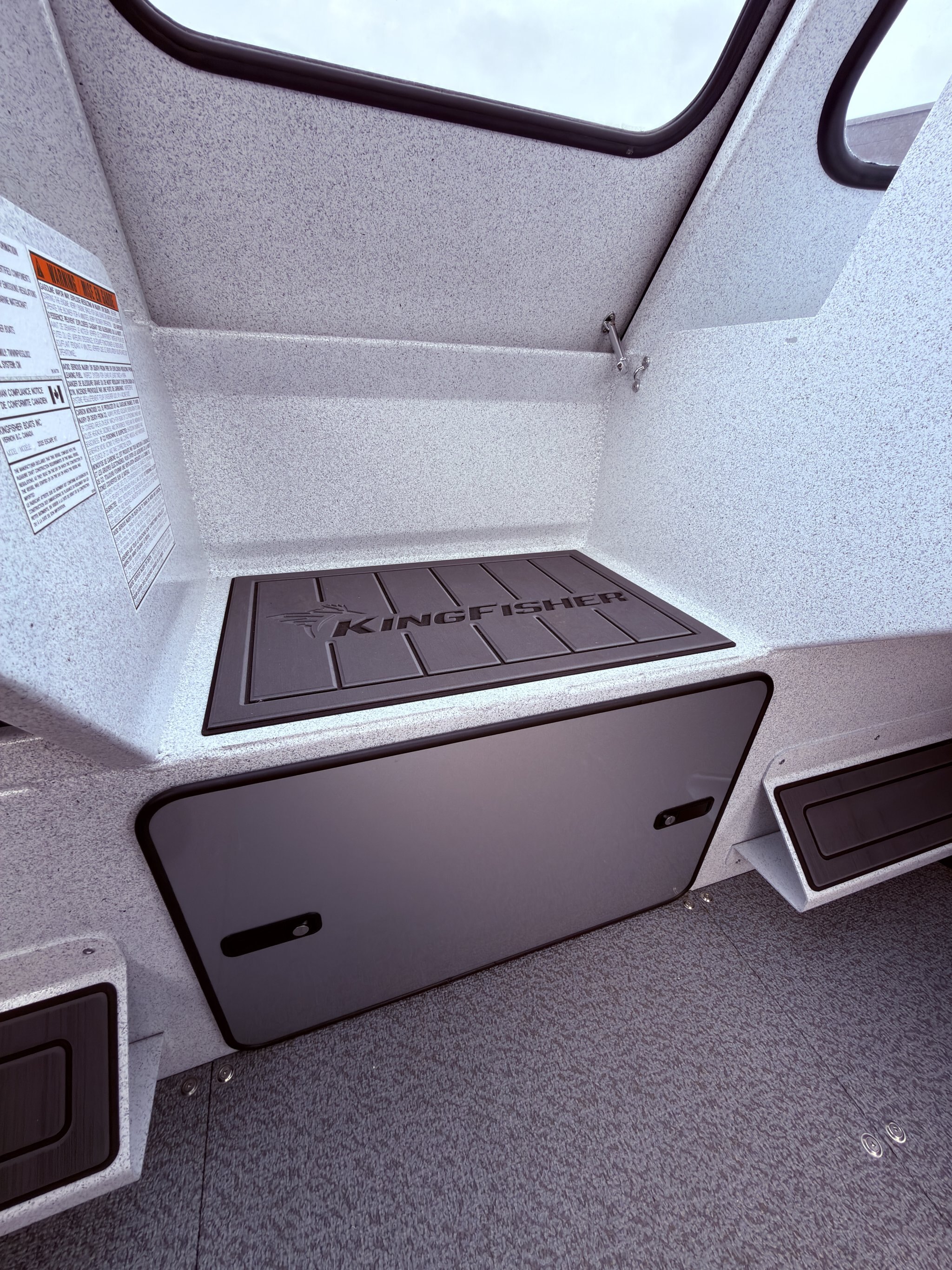 2026 Kingfisher 2025 Escape HT