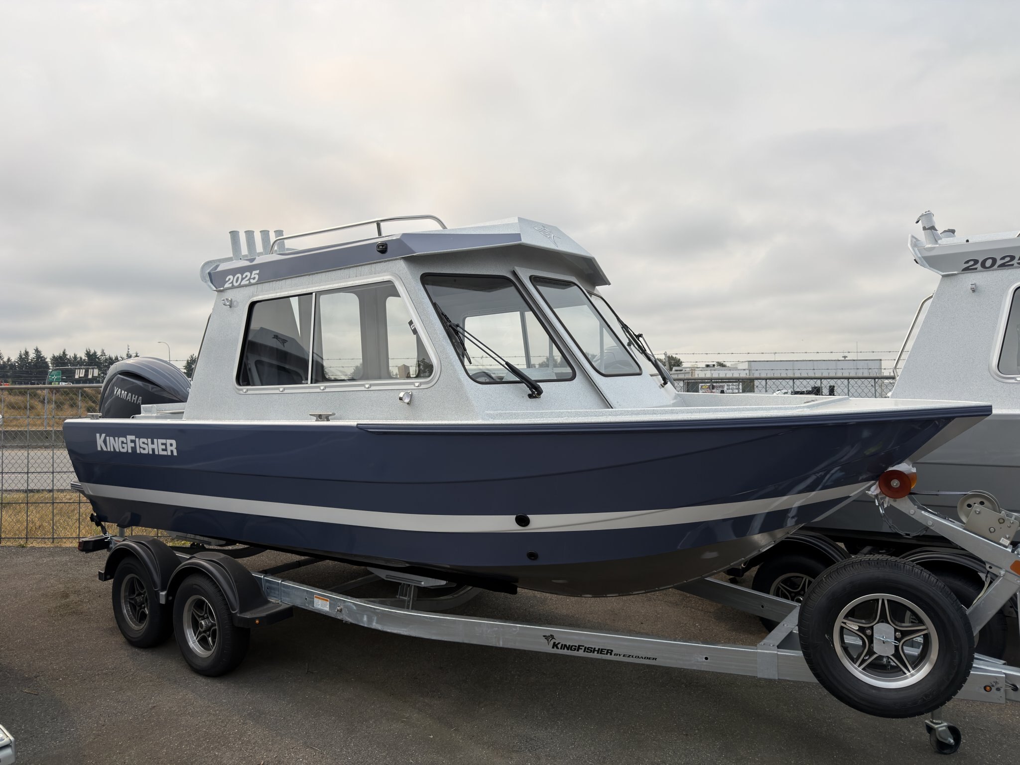 2026 Kingfisher 2025 Escape HT