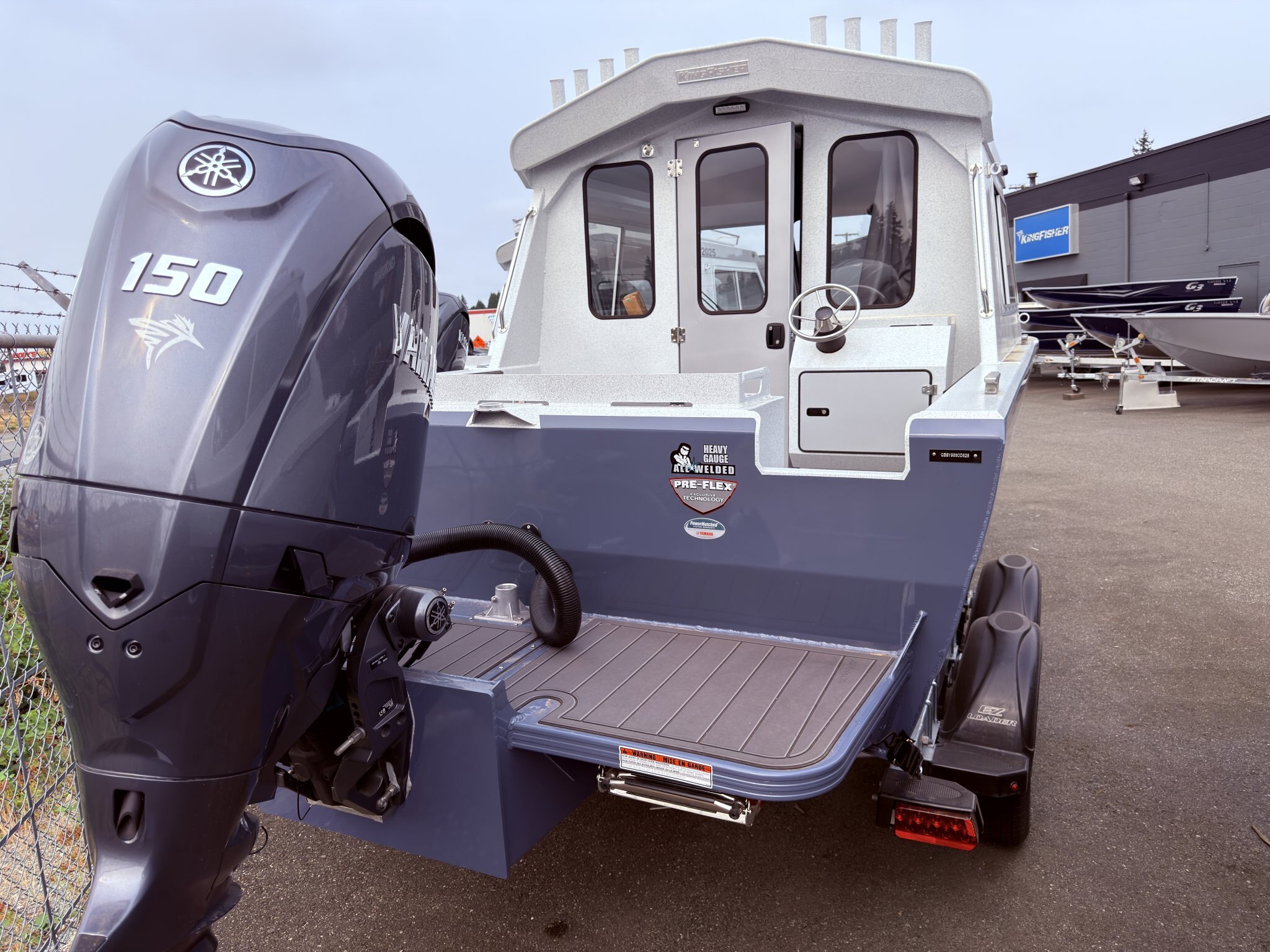 2026 Kingfisher 2025 Escape HT