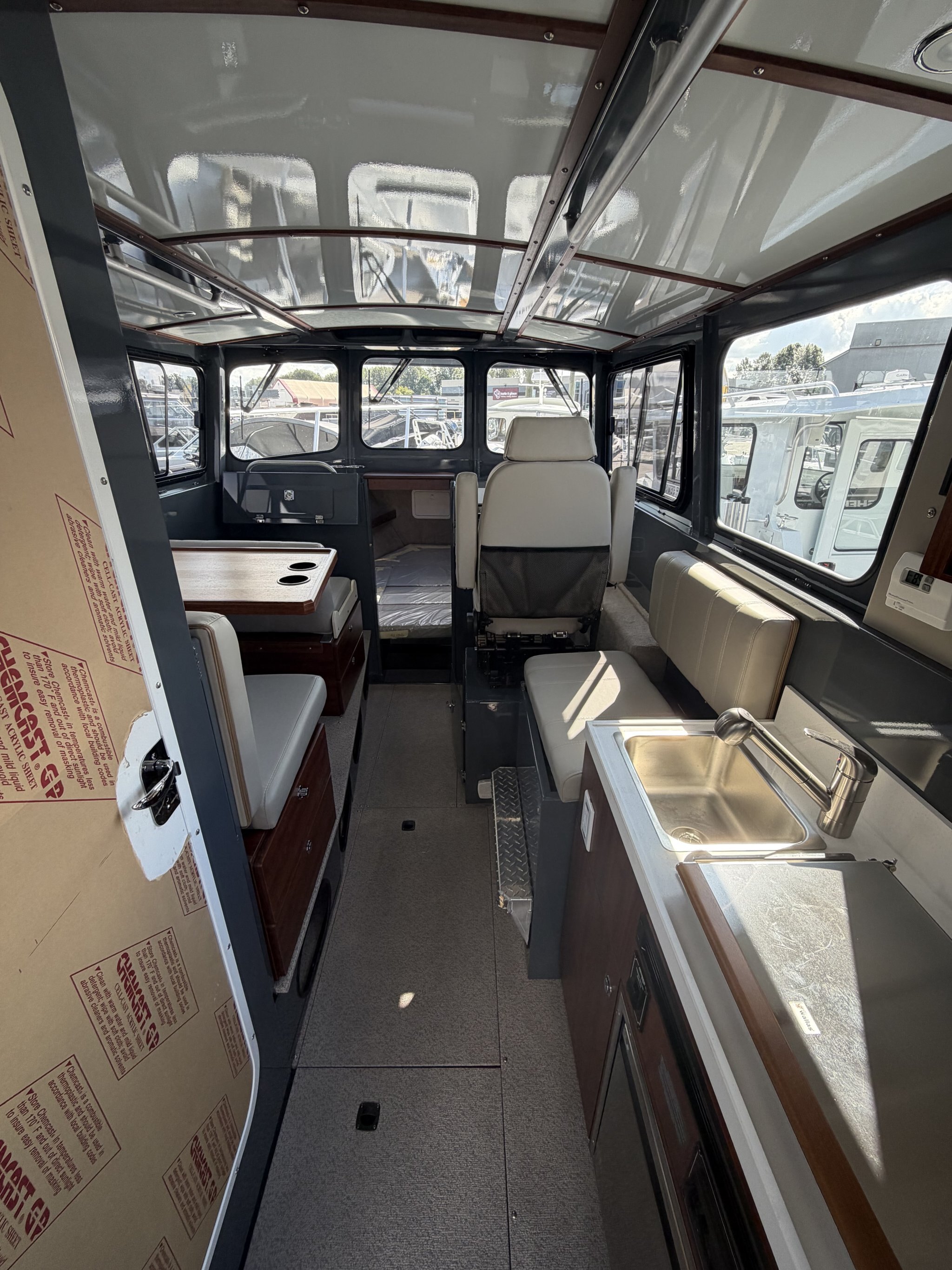 2026 Hewescraft 270 Pacific Explorer