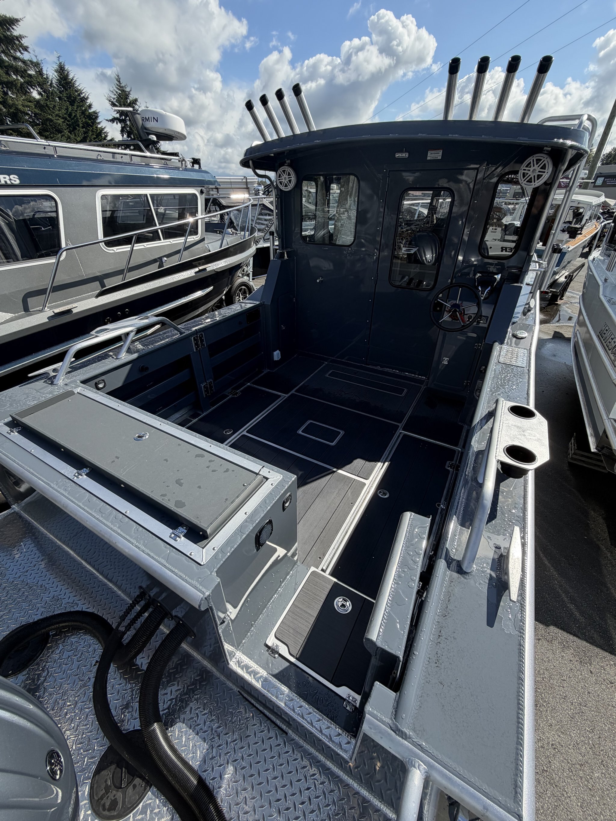 2026 Hewescraft 270 Pacific Explorer