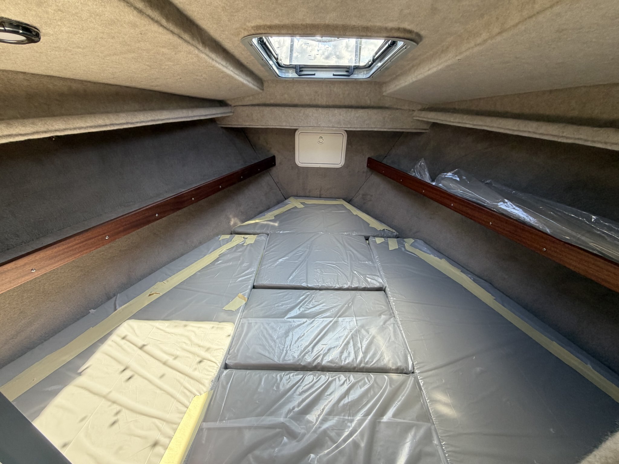 2026 Hewescraft 270 Pacific Explorer