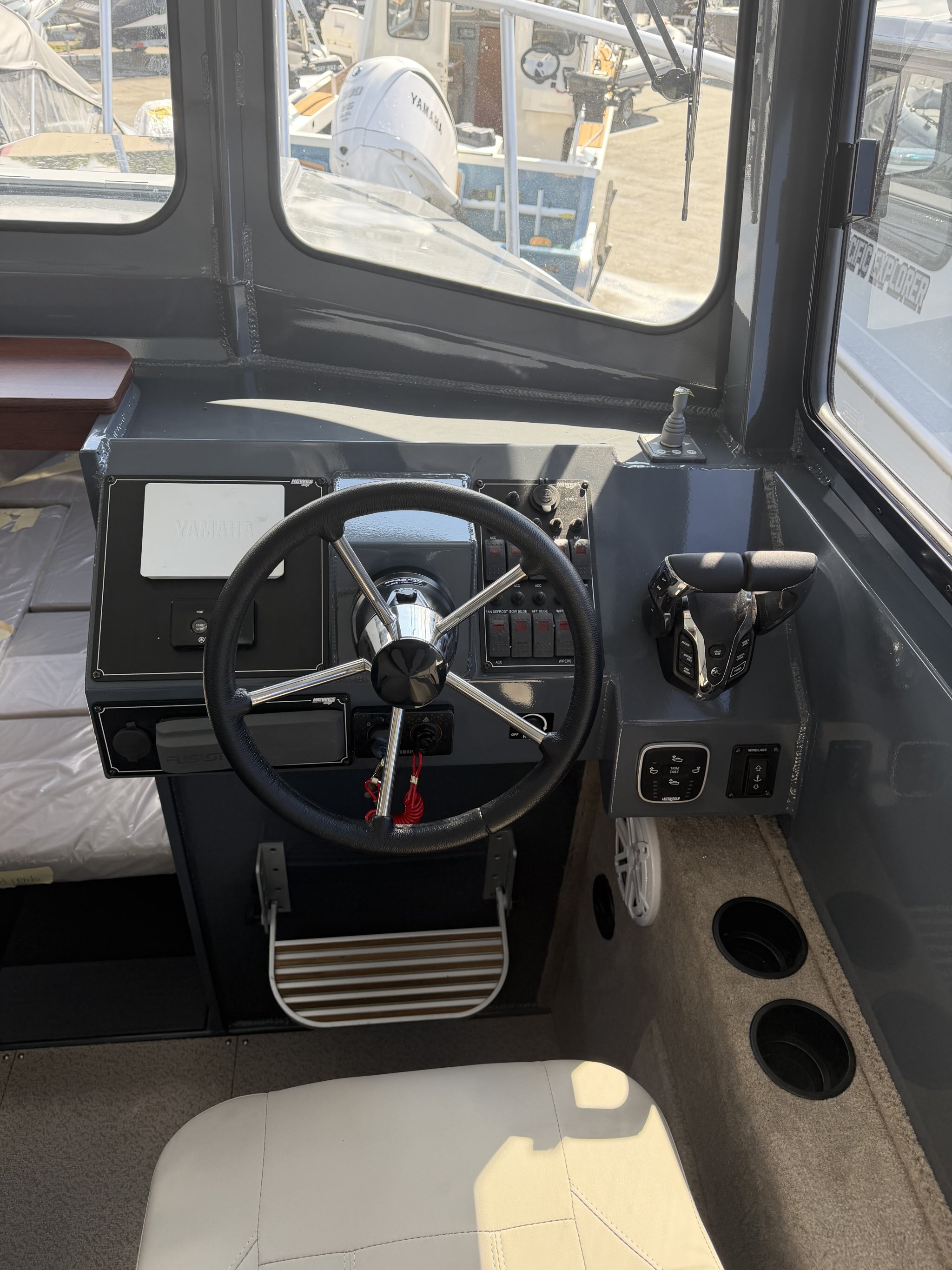 2026 Hewescraft 270 Pacific Explorer