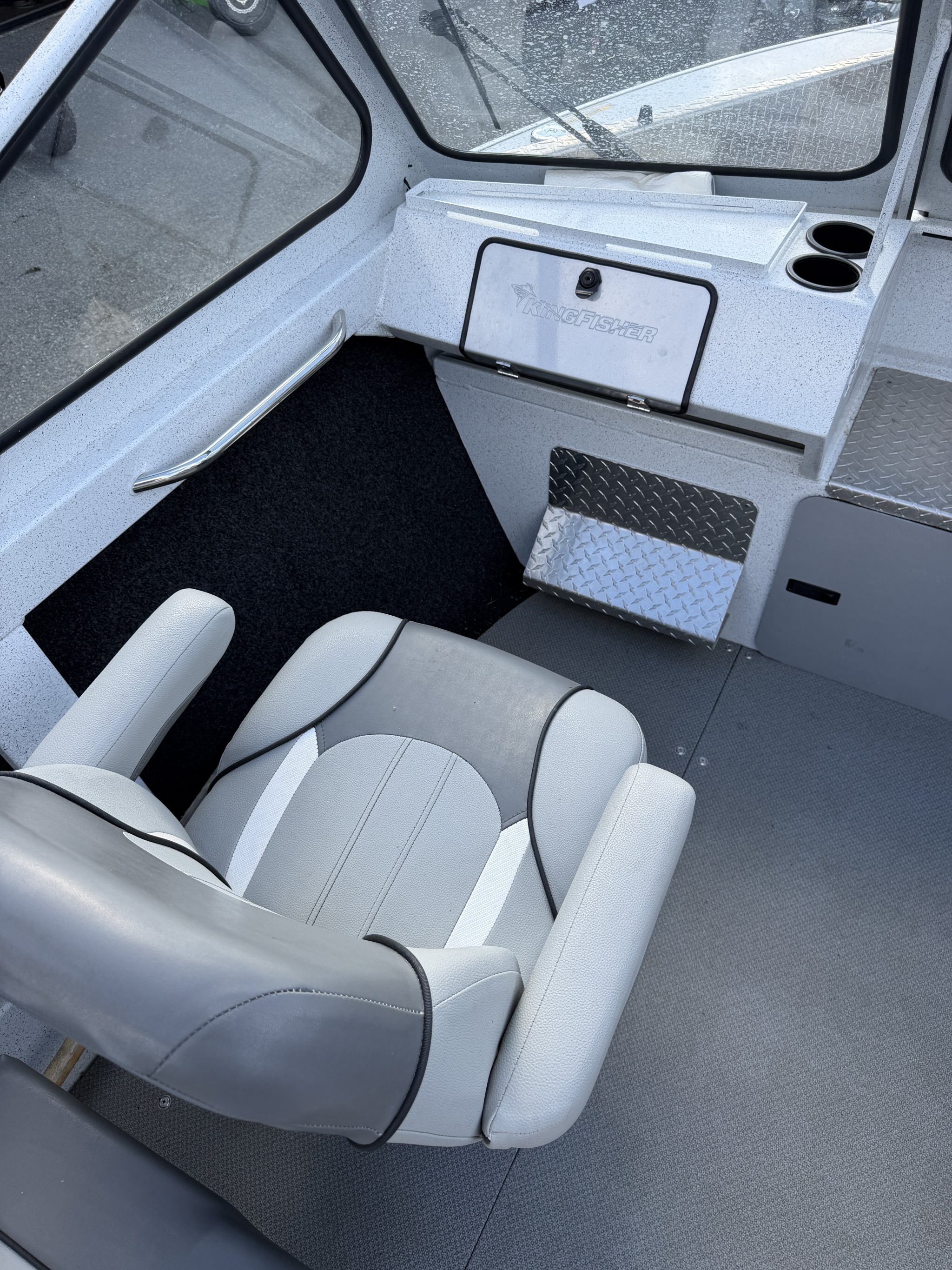2020 Kingfisher 2025 Escape ST w/Yamaha F150 & T9.9