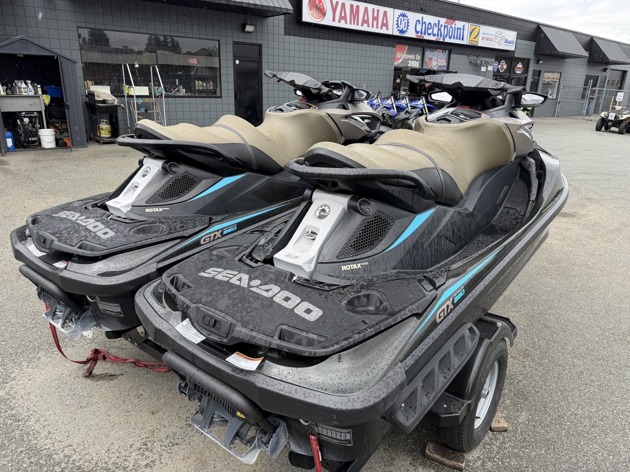 2x 2017 SeaDoo GTX Limited 260 w/DBL Trailer