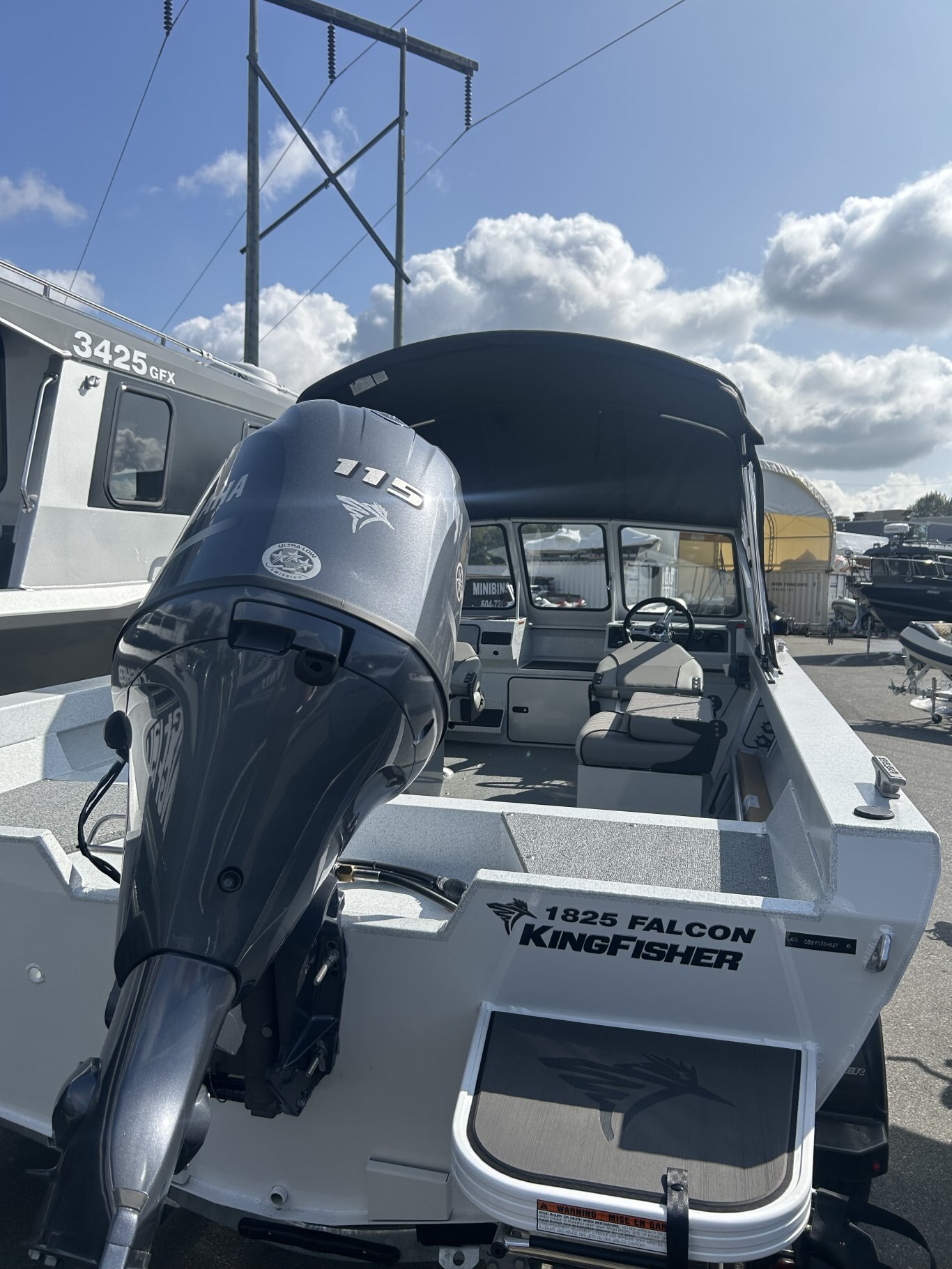2027 KingFisher 1825 Falcon Sport