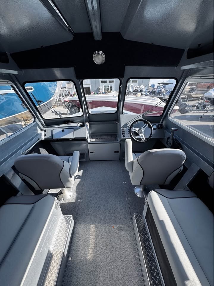 2027 KingFisher 2025 Escape HT Sport