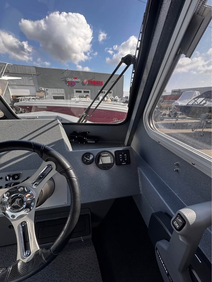 2027 KingFisher 2025 Escape HT Sport