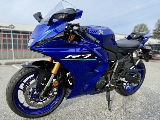DEMO 2026 Yamaha YZF R7 Team Yamaha Blue