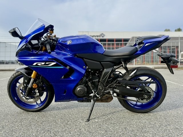 DEMO 2026 Yamaha YZF R7 Team Yamaha Blue