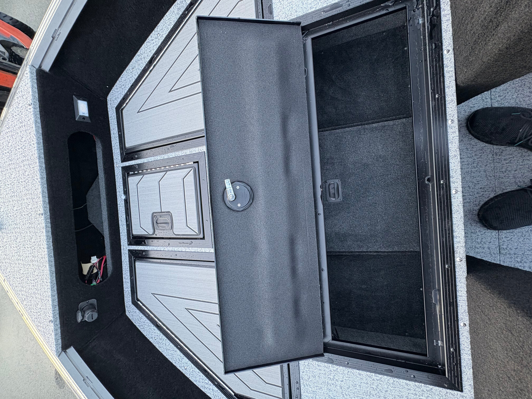 2025 Starcraft Storm 17 DC