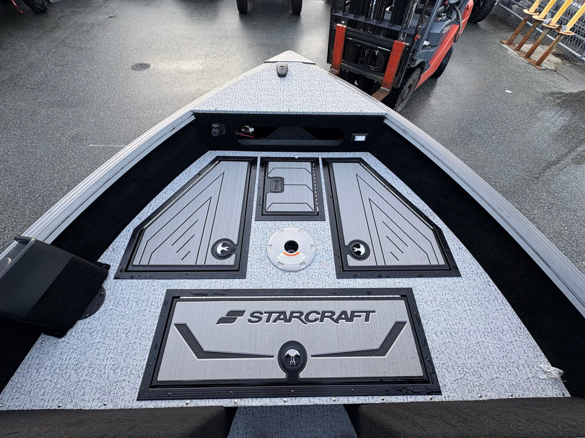 2025 Starcraft Storm 17 DC