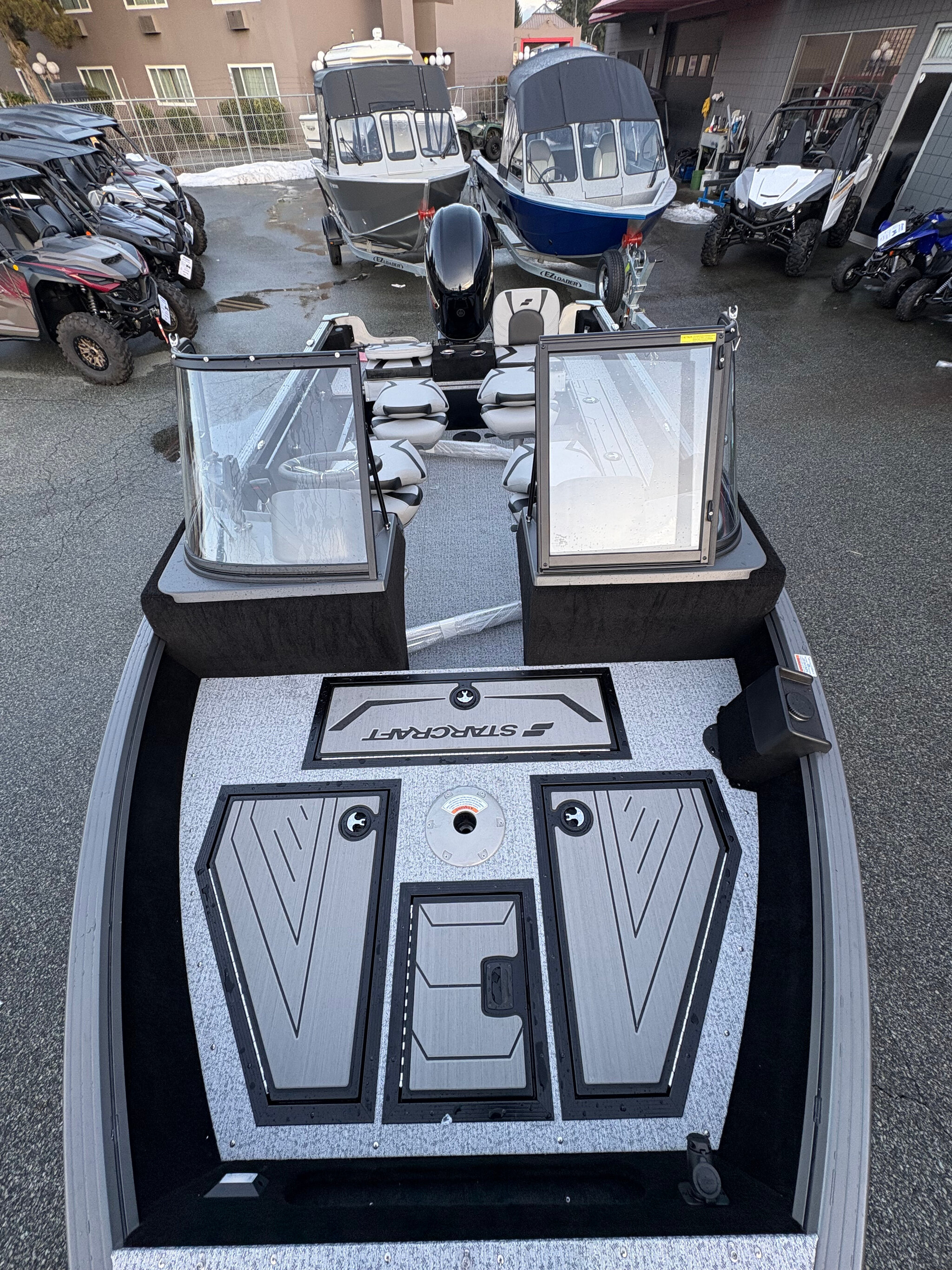 2025 Starcraft Storm 17 DC