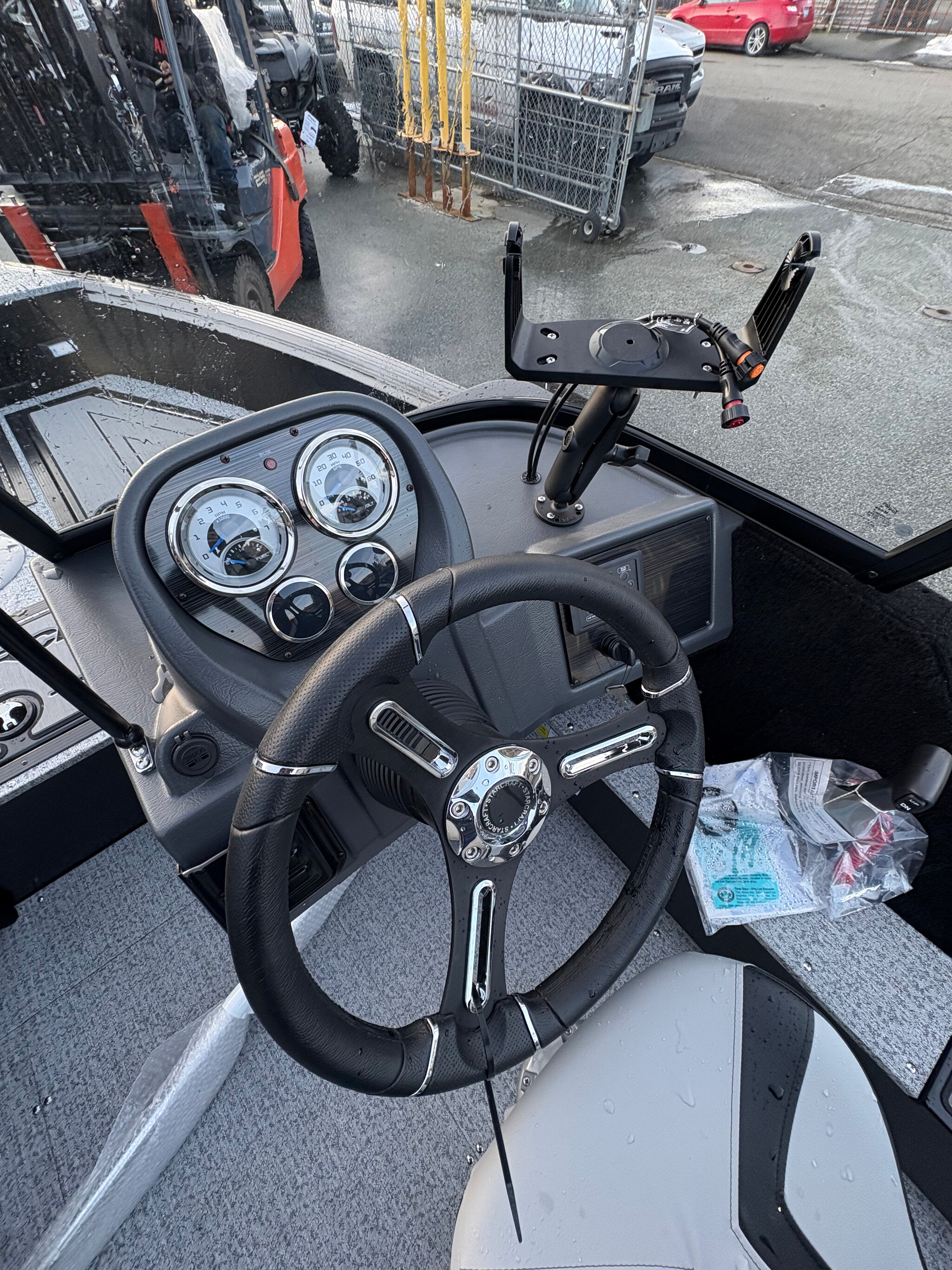 2025 Starcraft Storm 17 DC