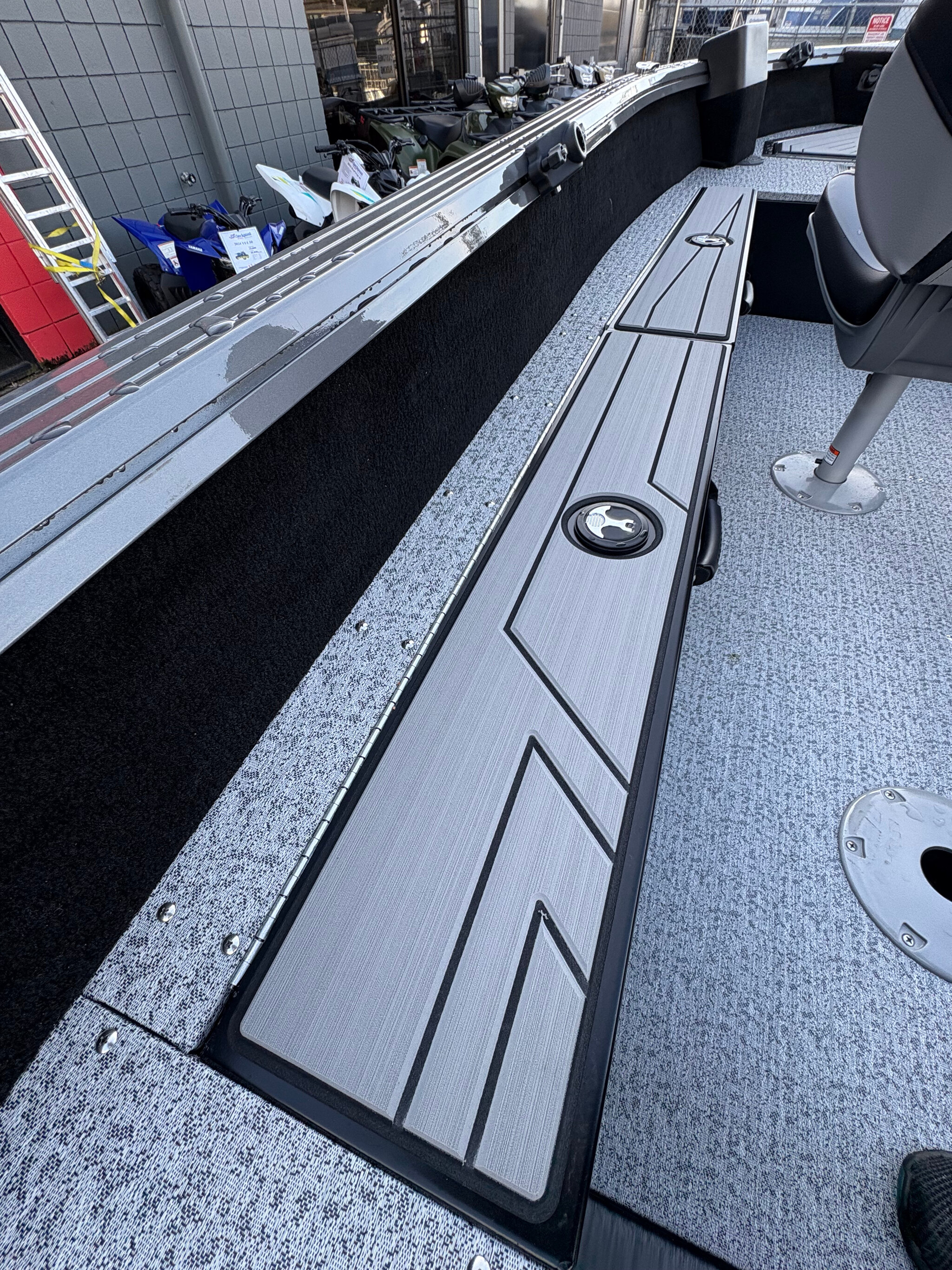 2025 Starcraft Storm 16 SC