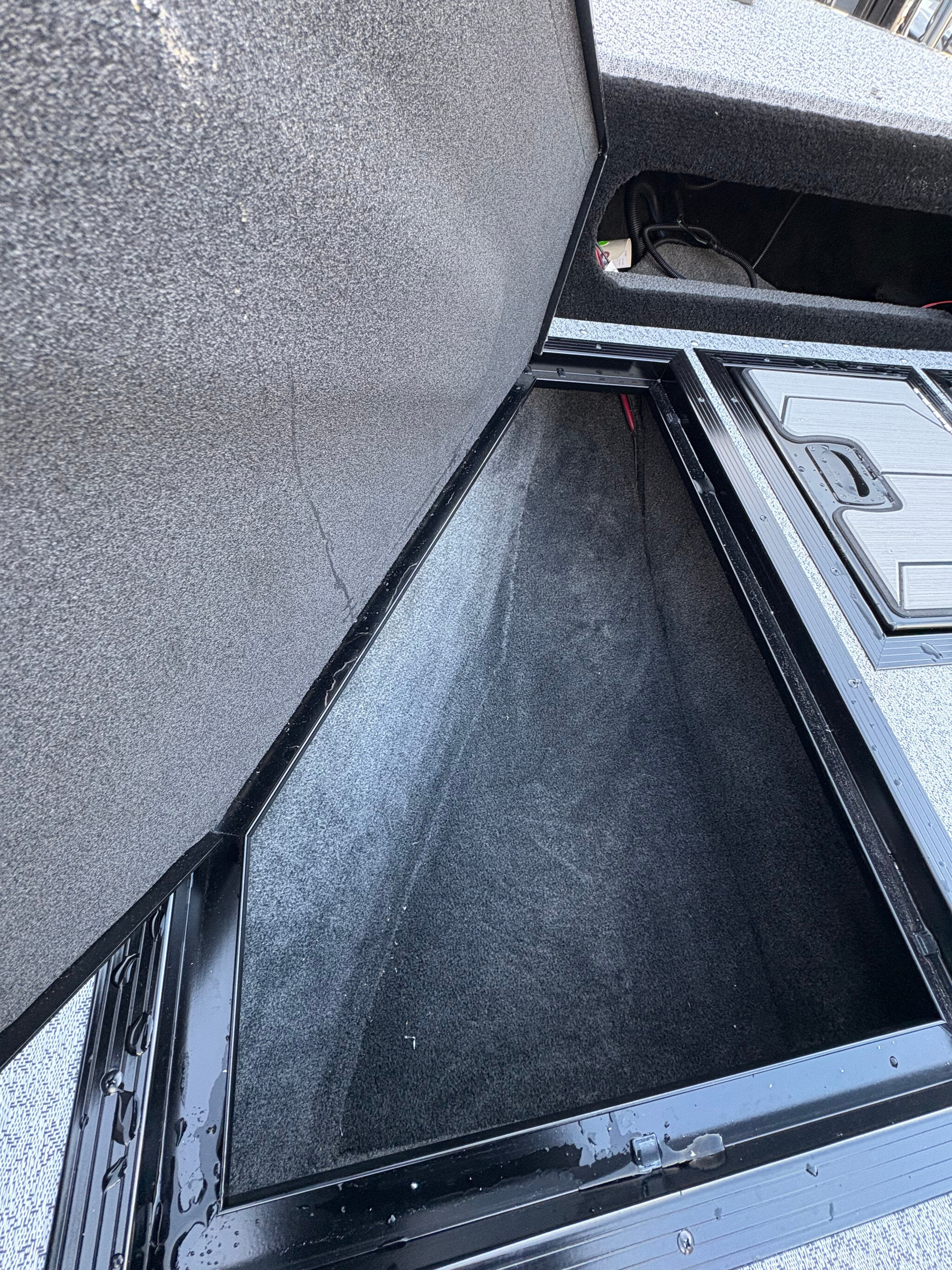 2025 Starcraft Storm 16 SC