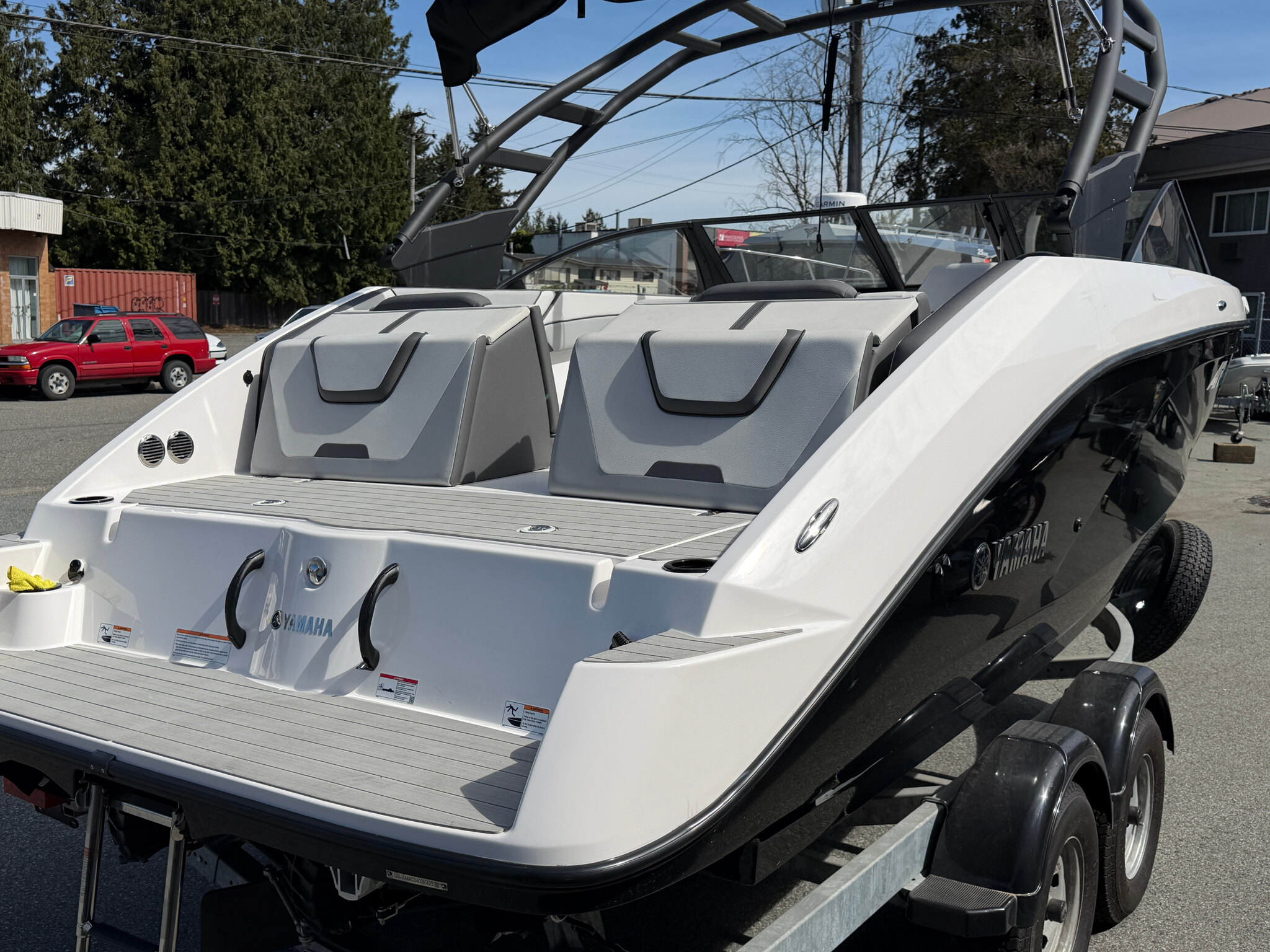 2025 Yamaha AR220 Black