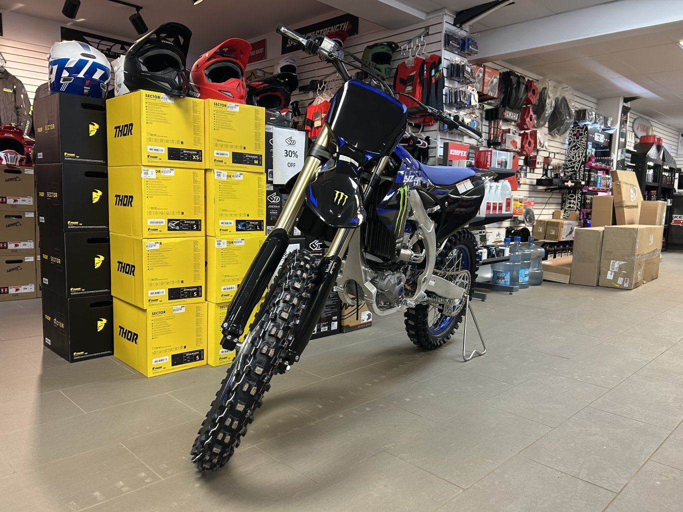 Yamaha YZ2025F Monster Energy Édition Course Yamaha 450