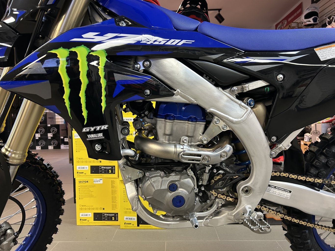 Yamaha YZ2025F Monster Energy Édition Course Yamaha 450