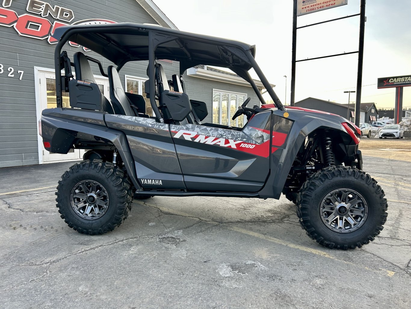 Spécifications du Yamaha WOLVERINE RMAX4 1000 Compact R 2025