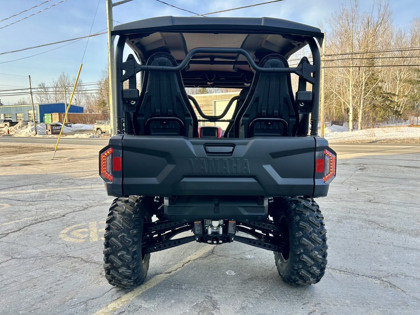 Spécifications du Yamaha WOLVERINE RMAX4 1000 Compact R 2025