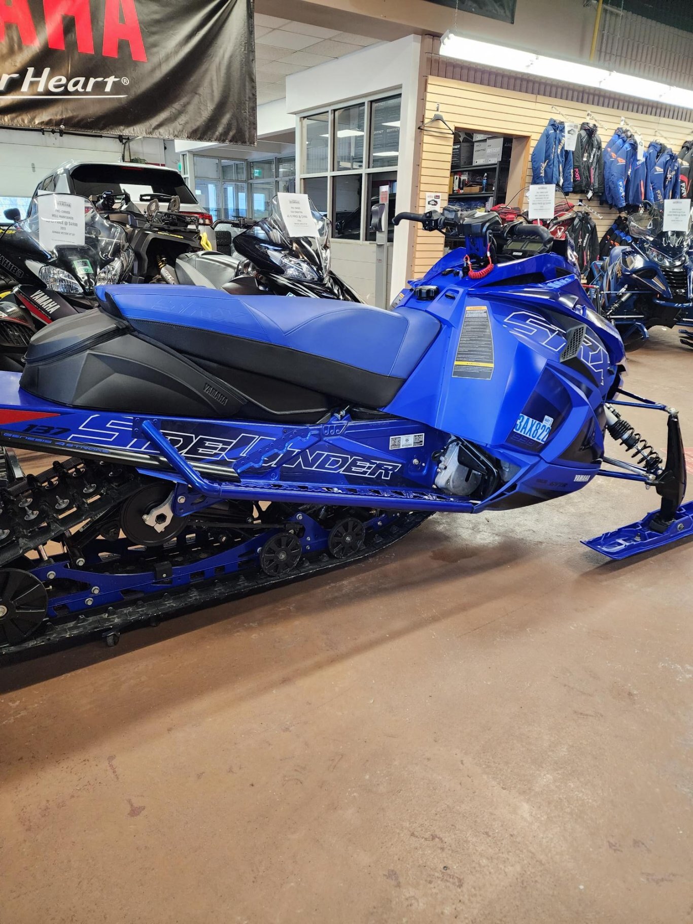 2023 YAMAHA SIDEWINDER SRX LE