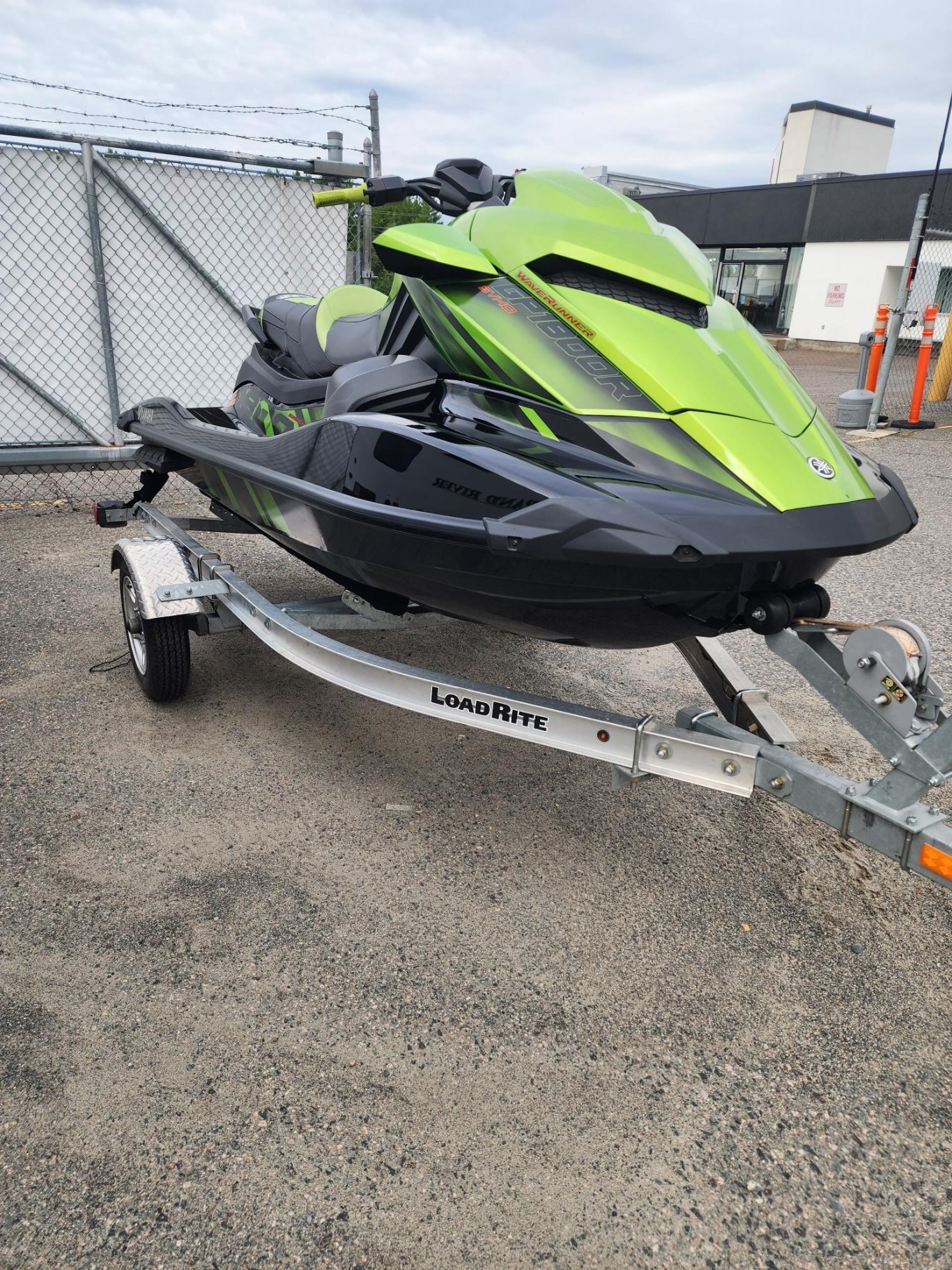 2023 Yamaha GP1800R SVHO Black/Acid Green