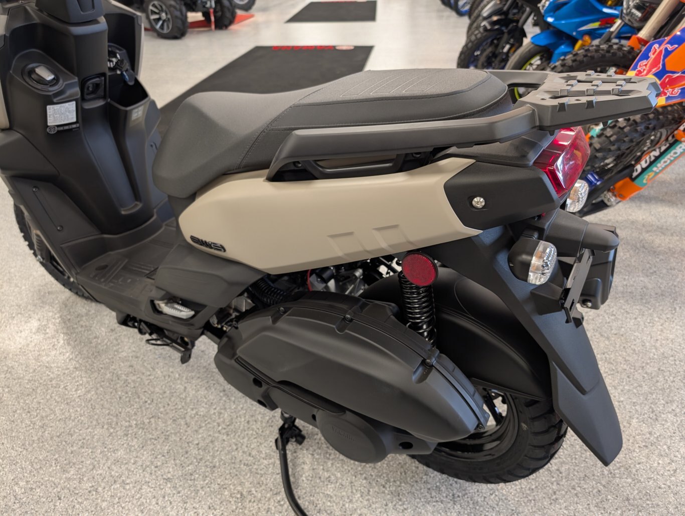 Yamaha BWS 125 Gris Mat 2024