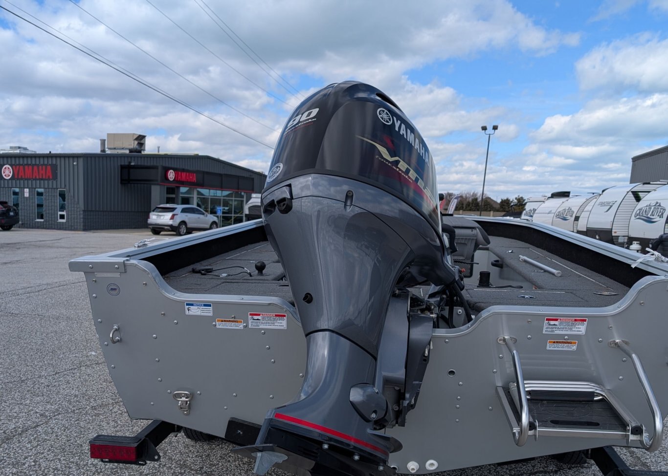 2023 NEW NON CURRENT STARCRAFT DELTA 188 T ***PENDING SALE***MINN KOTA 80LB TERROVA, HUMMINBIRD HELIX 7, LIVEWELL, ROD LOCKERS, BILGE, NAV LIGHTS $44495 ALL IN PRICE PLUS TAX AND LICENSE!!