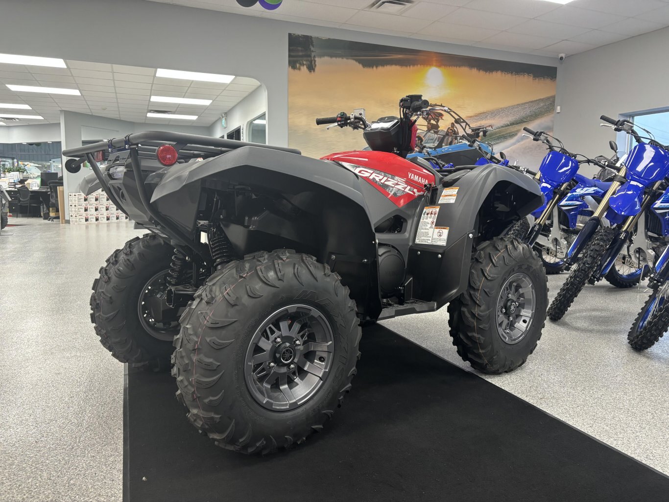 2025 YAMAHA GRIZZLY EPS. $1000 CASH REBATE OR CHOOSE FINANCING STARTING AT 0.99% !
