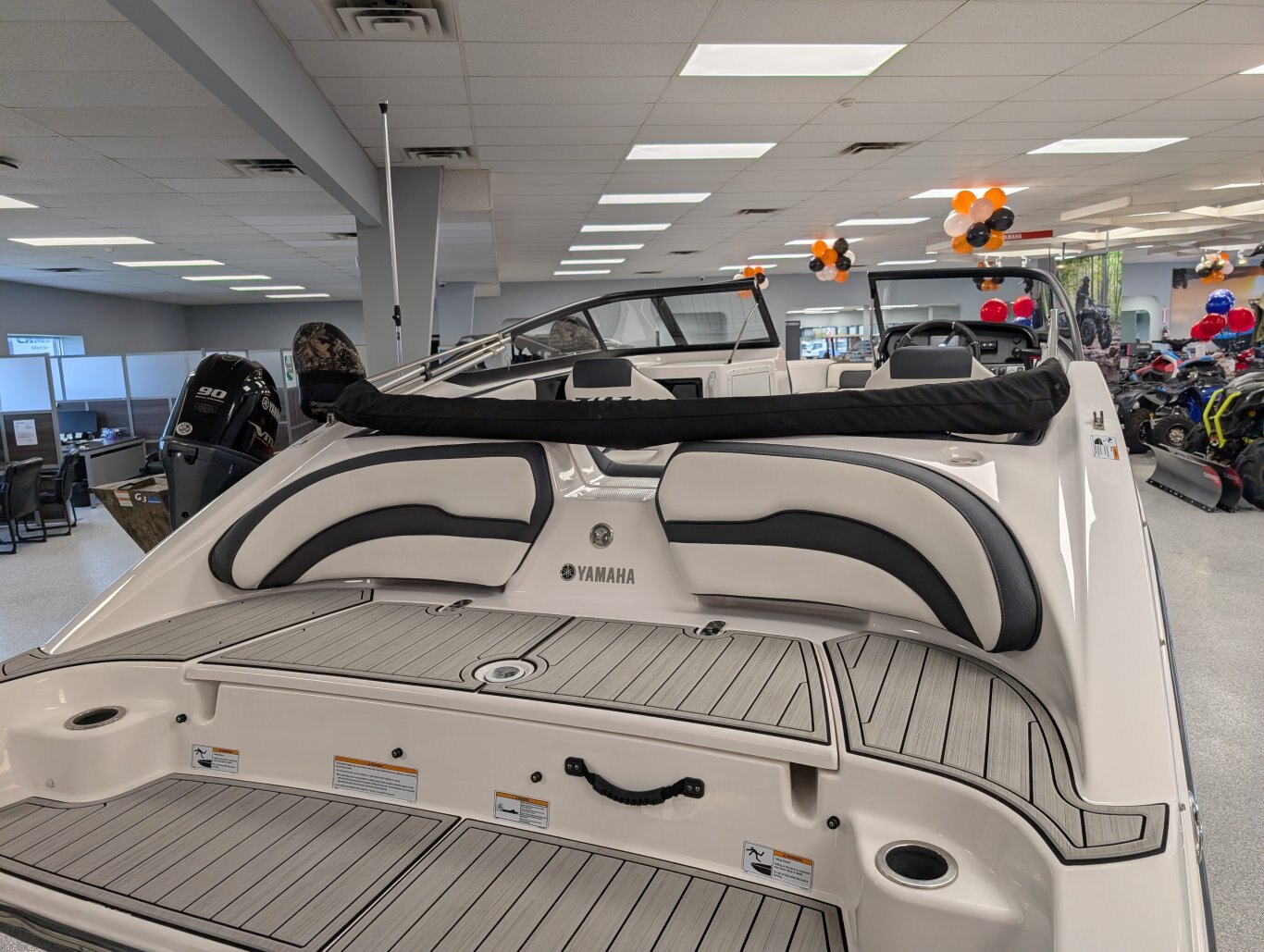 2021 YAMAHA SX195 ONLY 89 HOURS! SUPER CLEAN LIKE NEW! $57995 PLUS HST & LICENSING. FINANCE FOR AS LITTLE AS $145 WEEKLY WITH ZERO DOWN! TRADES WELCOME.