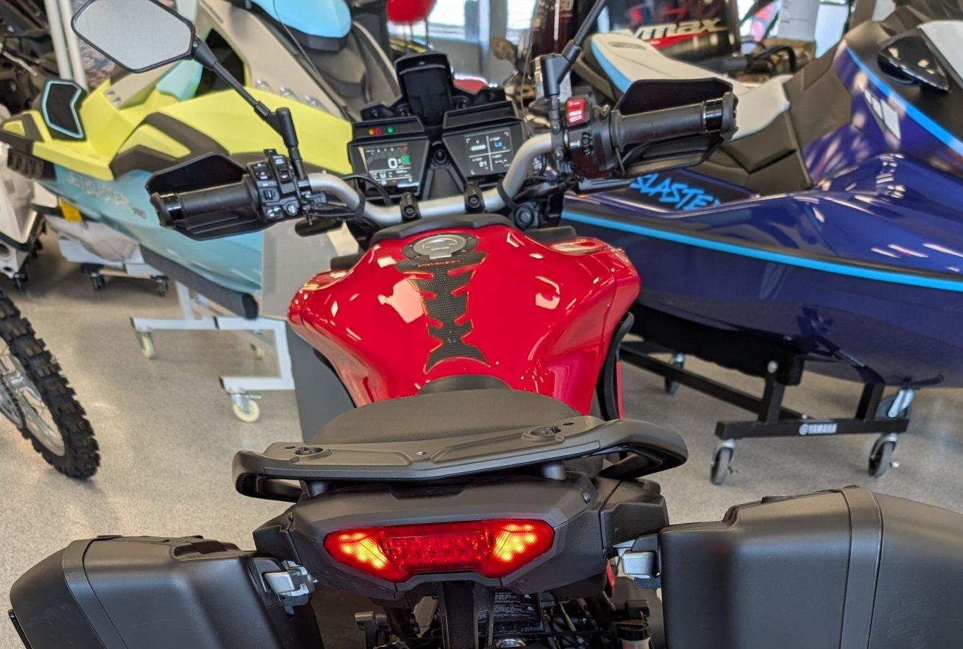 2022 TRACER 9 GT ONLY 5265KMS! FINANCING AVAILABLE