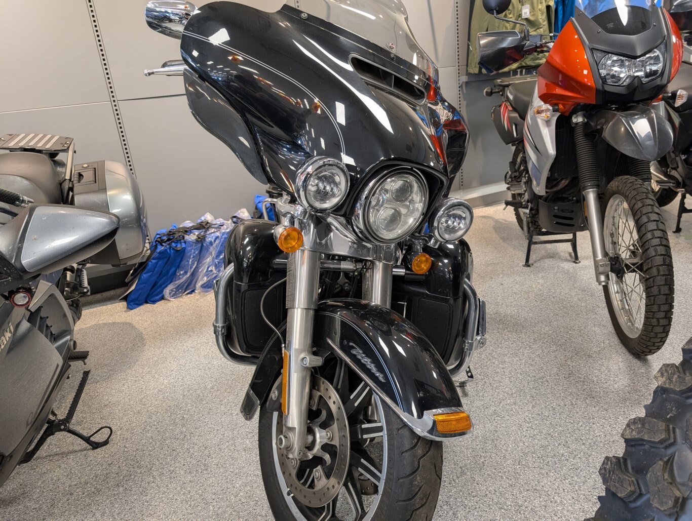 FRESH TRADE 2014 ELECTRA GLIDE ULTRA LIMITED WITH SCREAMING EAGLE EXHAUST