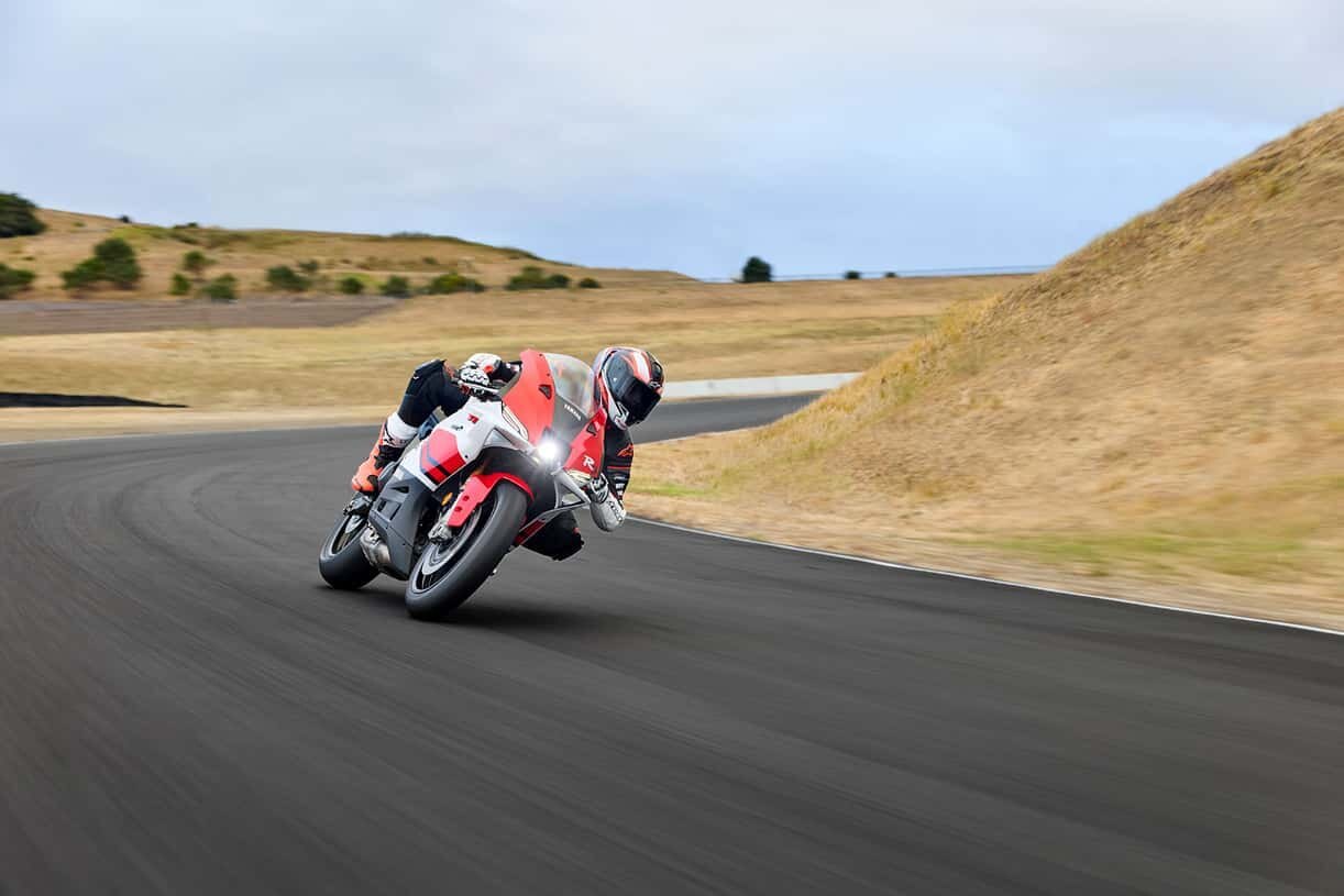 2026 Yamaha YZF R9 70ème anniversaire