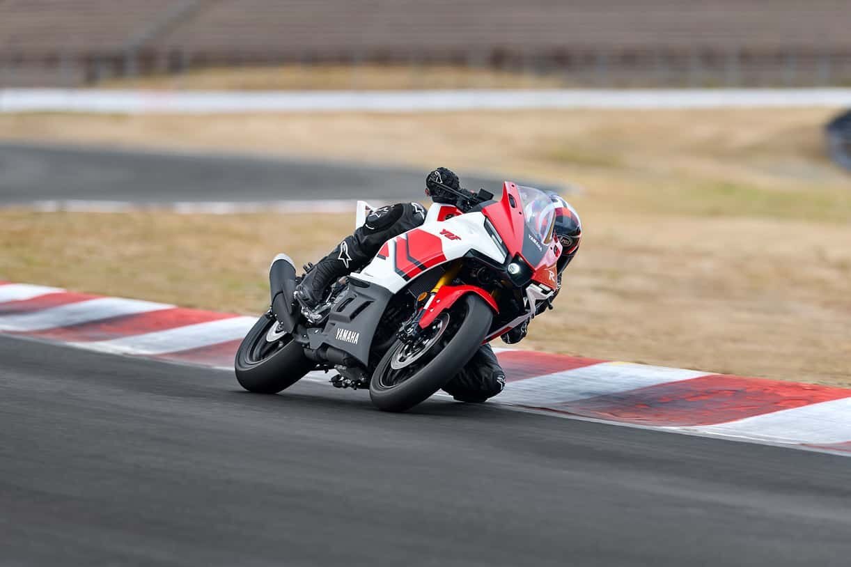 2026 Yamaha YZF R3 70ème anniversaire