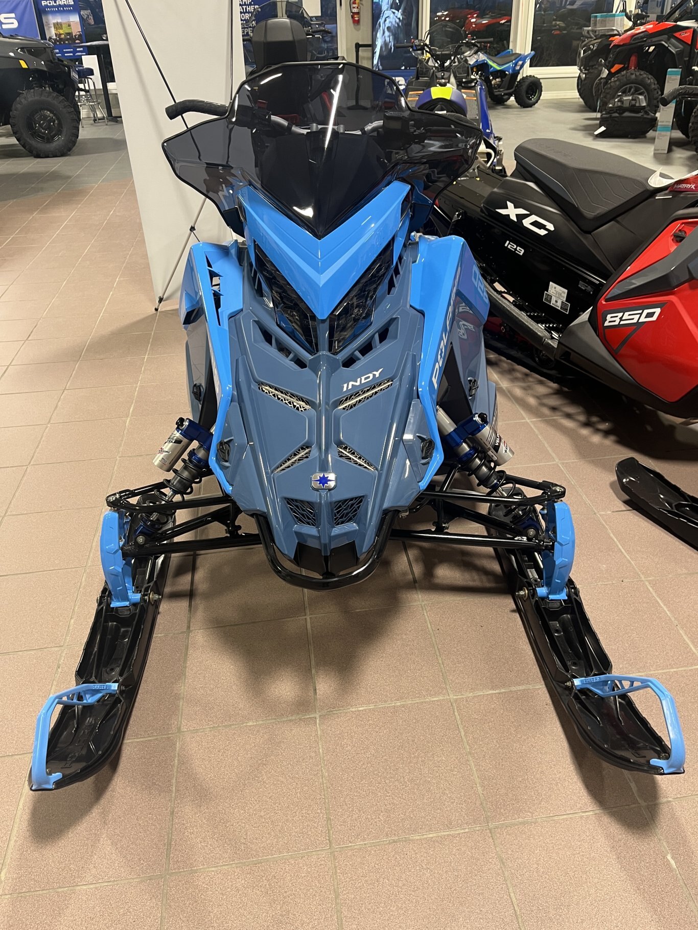 2024 Polaris INDY VR1 Patriot Boost 137