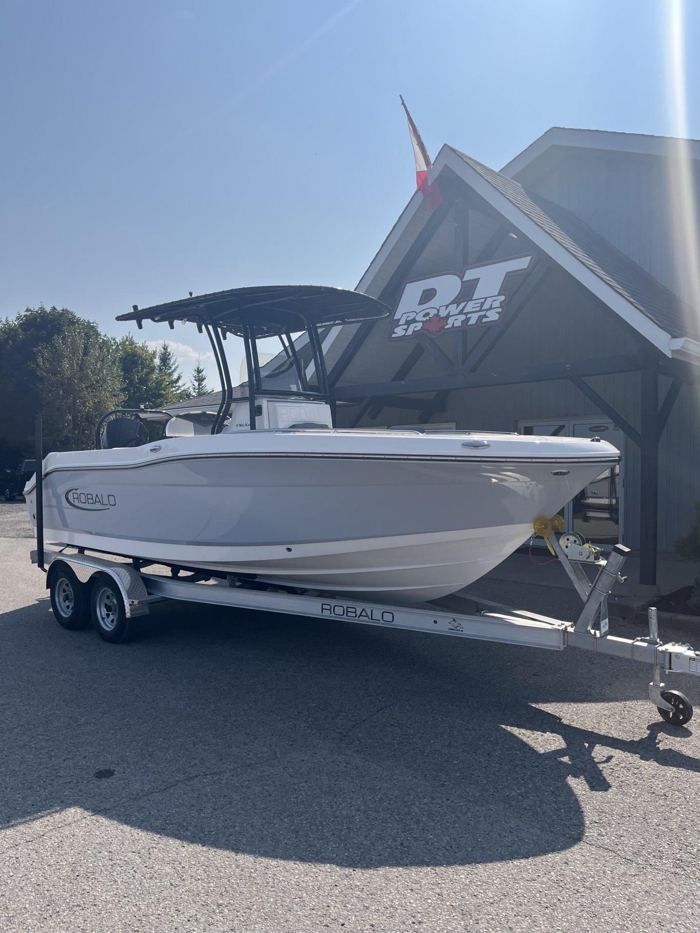 2024 Robalo 202EXPLORER