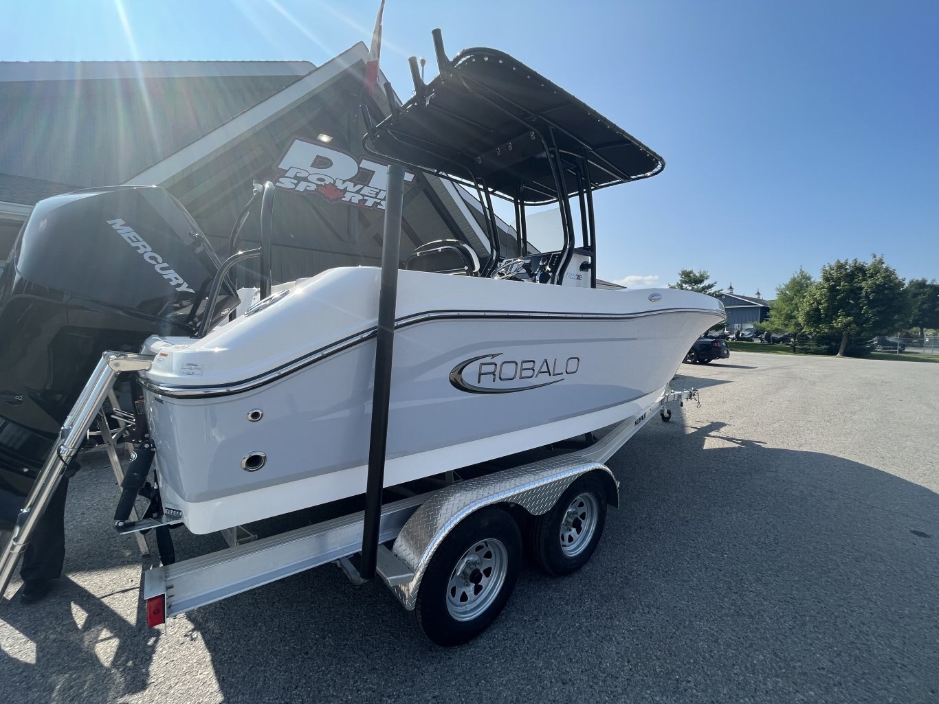 2024 Robalo 202EXPLORER