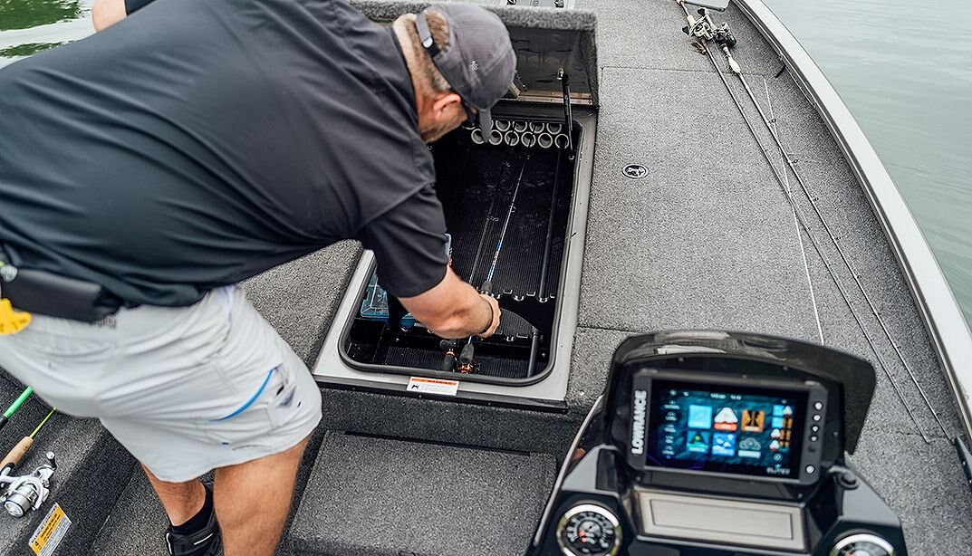 2025 Lowe Boats Stinger 195B Bright White