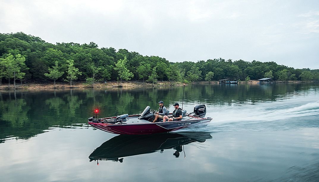 2025 Lowe Boats Stinger 175C Orange Riot