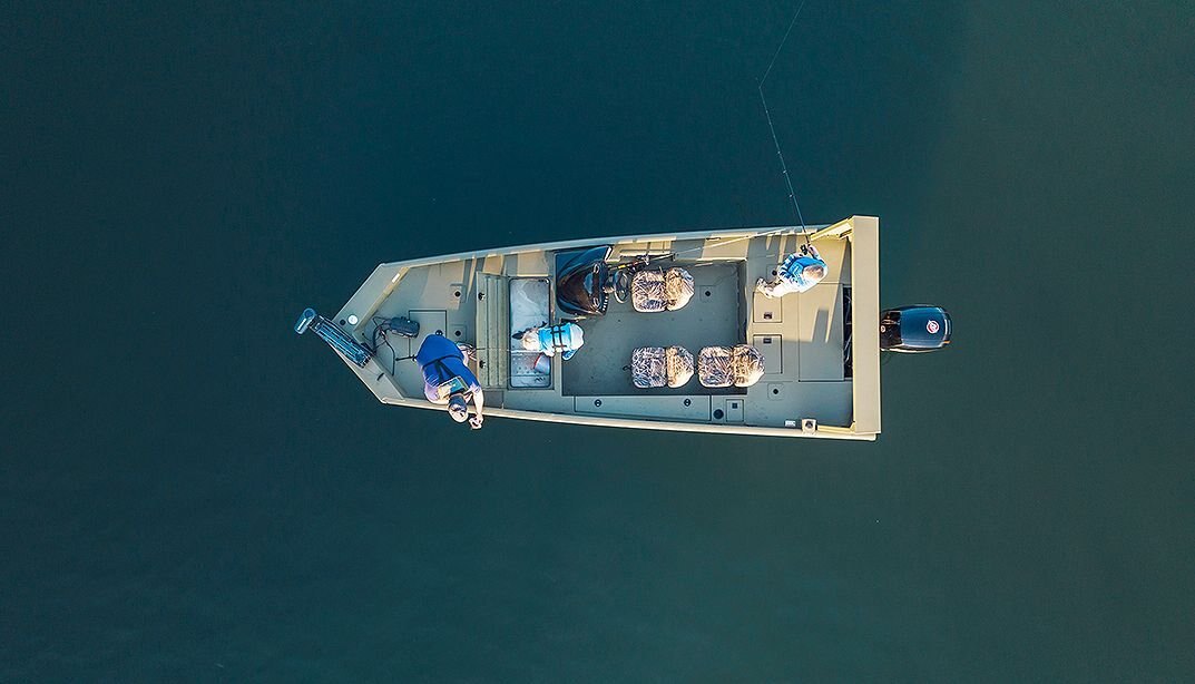 2025 Lowe Boats Outlet 20 Dead Grass Green