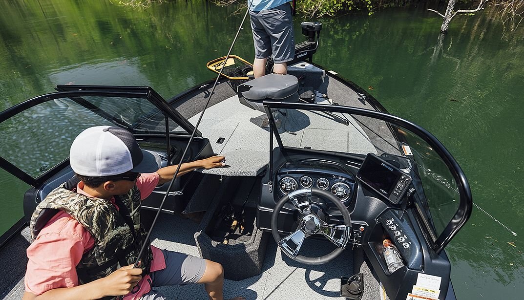 2025 Lowe Boats FM 1800 WT 2 Tone Black Base & Candy Apple Red Accent