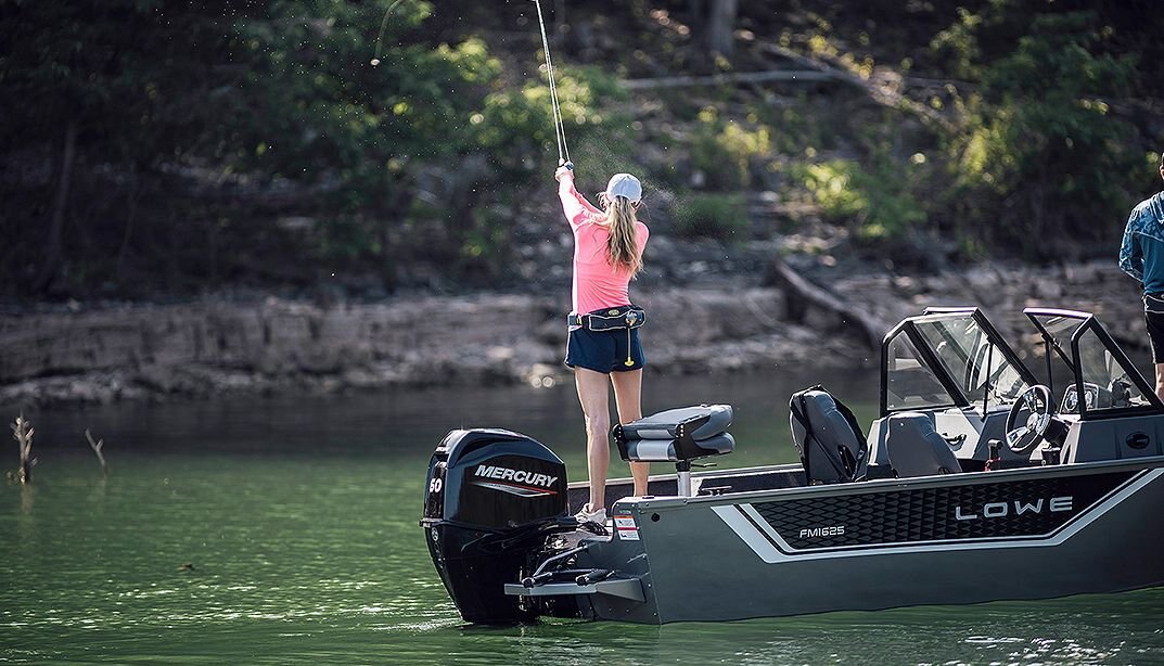 2025 Lowe Boats FM 1625 WT Candy Apple Red