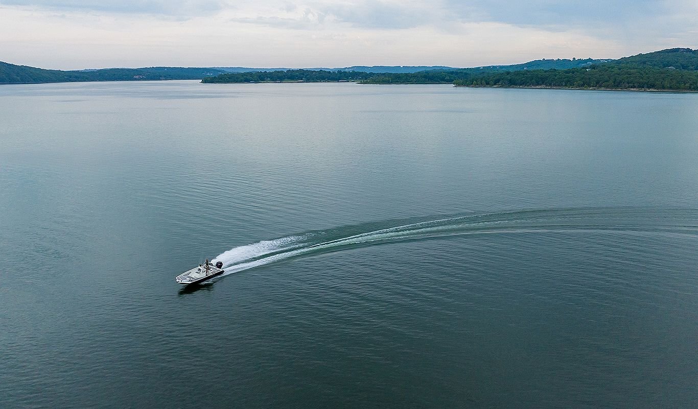 2025 Lowe Boats Bay 18 Infused Red/Black Graphic (Only available with Metallic Black Hull or Bright White Hull)