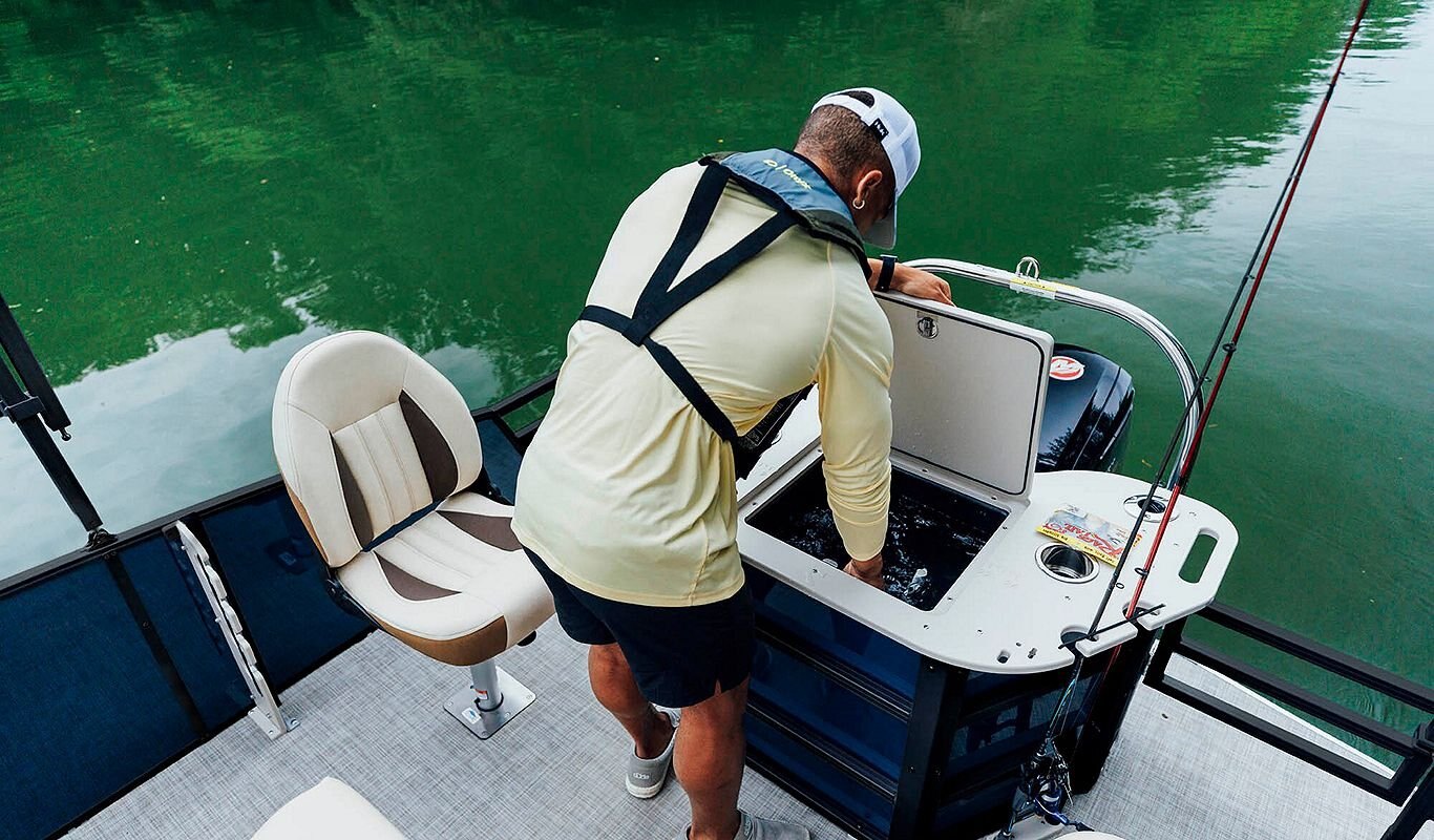 2025 Lowe Boats SF214 Indigo Blue Metallic Exterior Gray Upholstery with Mono Chrome Accents