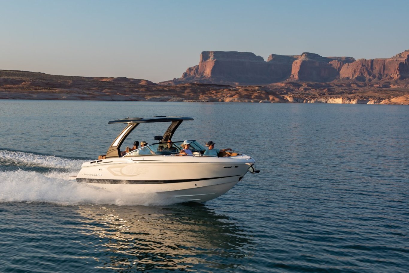 2025 Chaparral 26 SURF