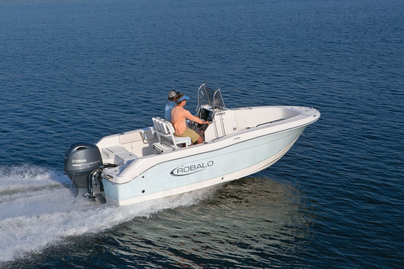 2025 Robalo R180