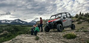 2025 Polaris® GENERAL 1000 Sport 4 Seat Ghost Gray
