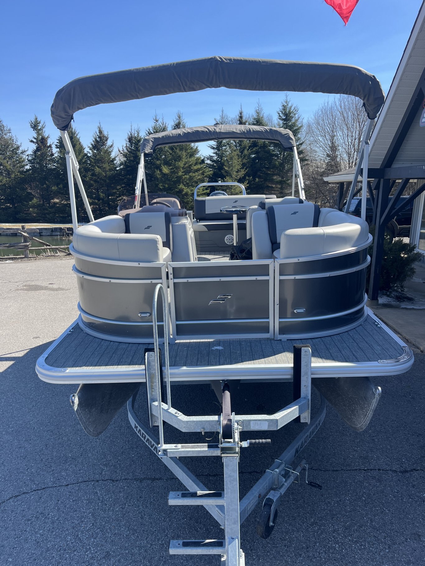 2018 RANGER Z521L