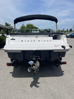 2023 FOUR WINNS H1